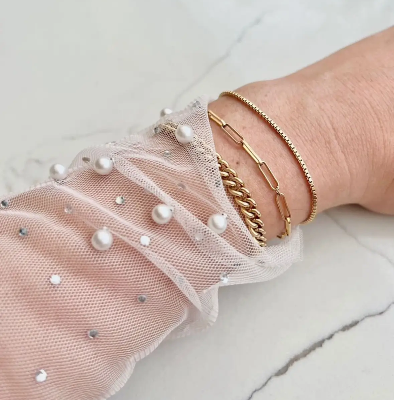 What Are Forever Bracelets? The Meaning Behind Permanent Jewelry